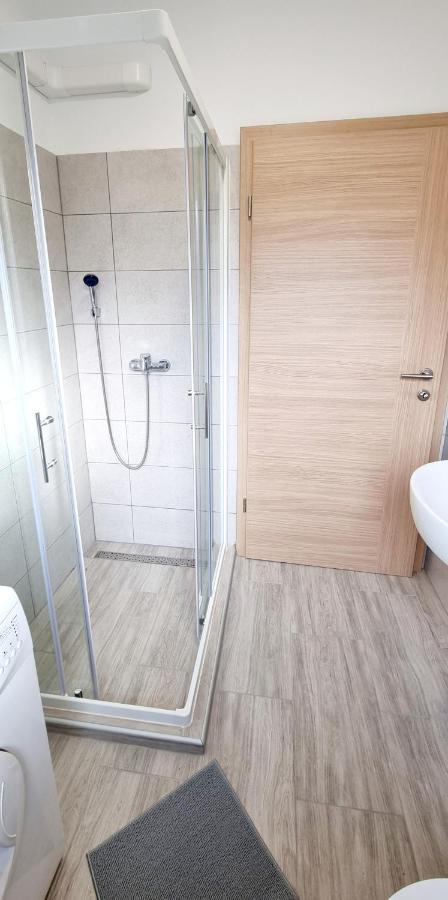 Umago Inn Ngoại thất bức ảnh